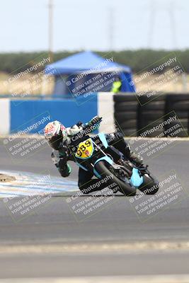 media/Jul-19-2025-TrackDaz (Sat) [[ff1509a44a]]/A Group/12pm (Turn 1)/